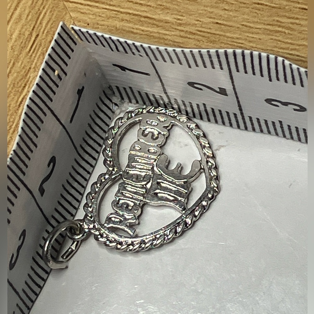 Vtg 925 Sterling Silver 'Remember Me' Heart Charm / Pendant - Picture 4 of 4